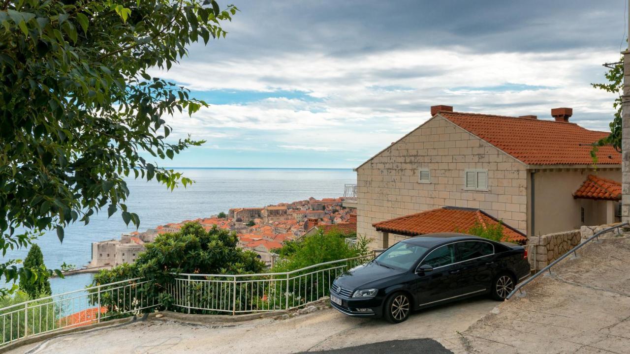 Tophill Deluxe Dubrovnik Exterior photo